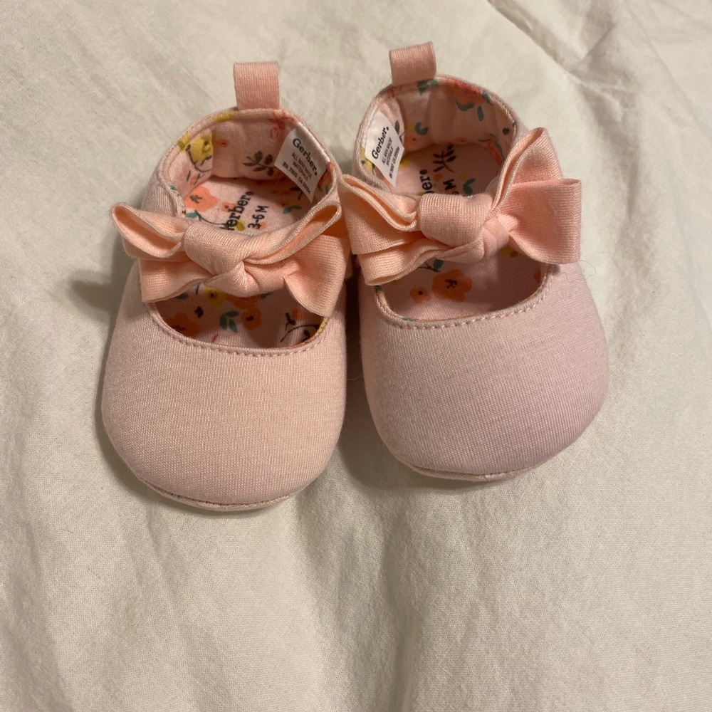 NWOT Gerber Baby Pink Shoes